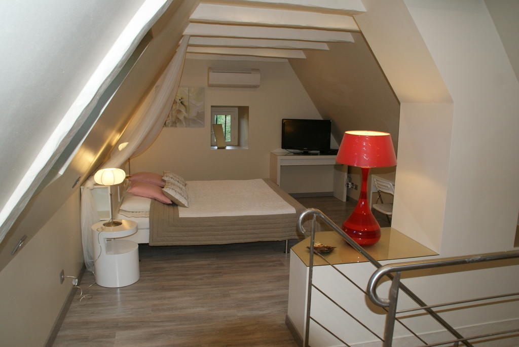 Bed and Breakfast Au Mas De Gamet Théminettes Pokój zdjęcie