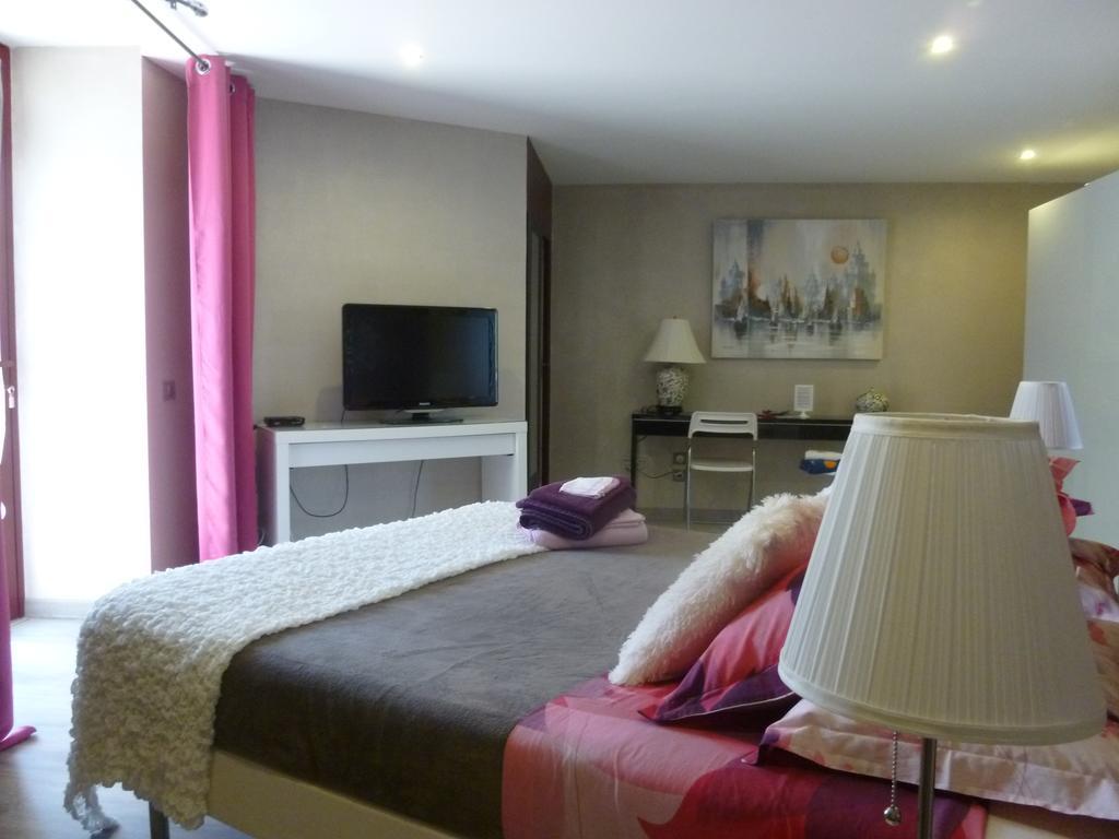Bed and Breakfast Au Mas De Gamet Théminettes Zewnętrze zdjęcie